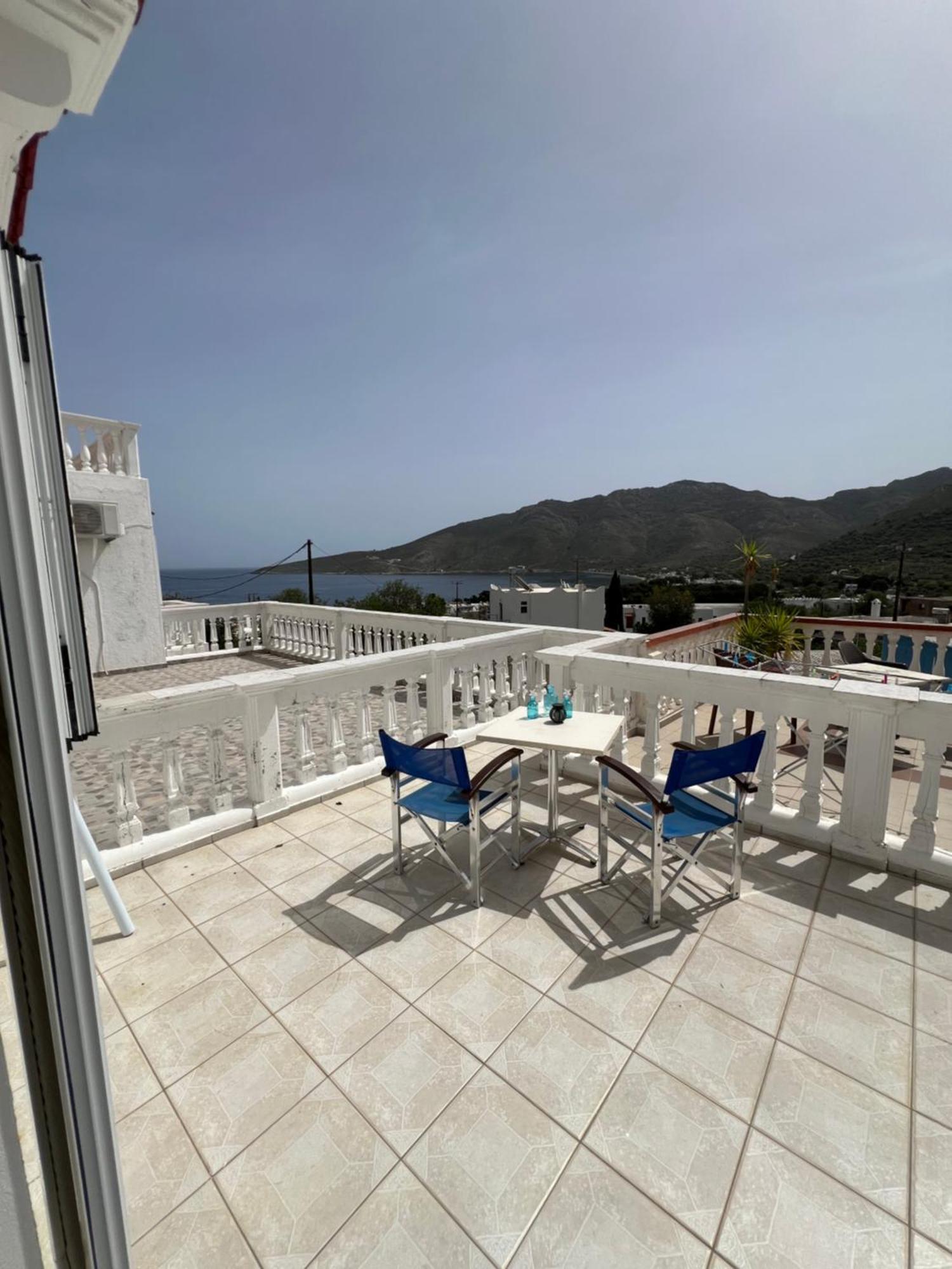 Nikos Studios Livadia (Tilos) Exterior foto