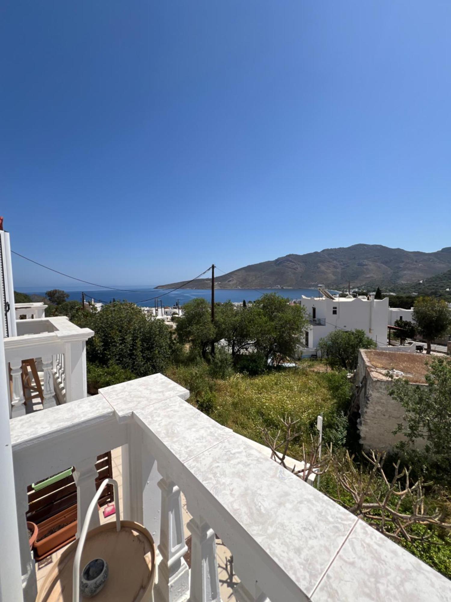 Nikos Studios Livadia (Tilos) Exterior foto