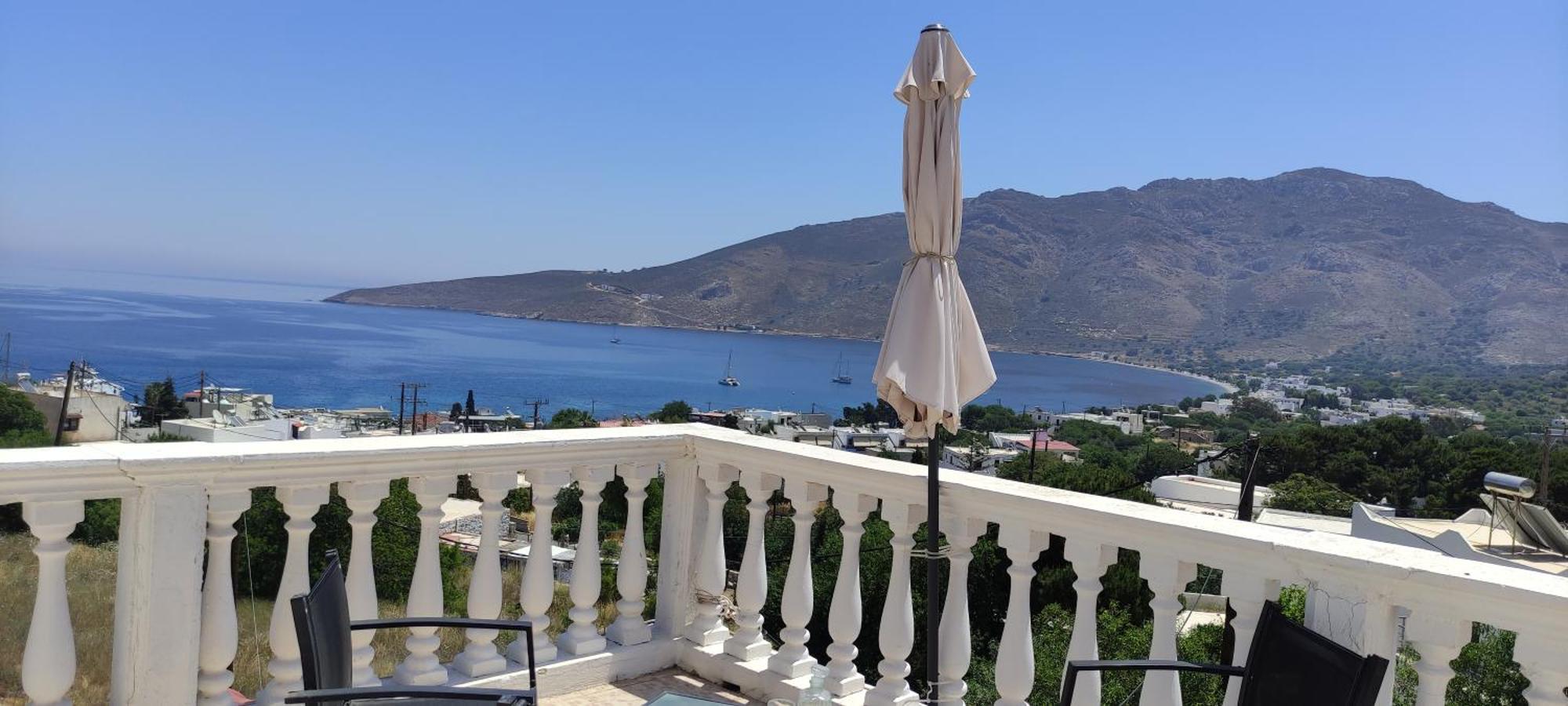 Nikos Studios Livadia (Tilos) Quarto foto
